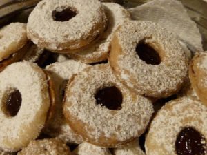 raspberry-shortbread