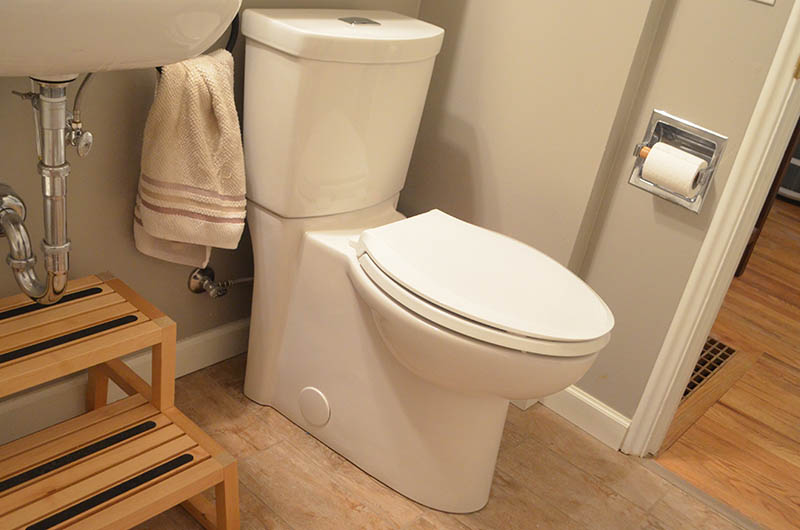 bathroom-remodel-toilet